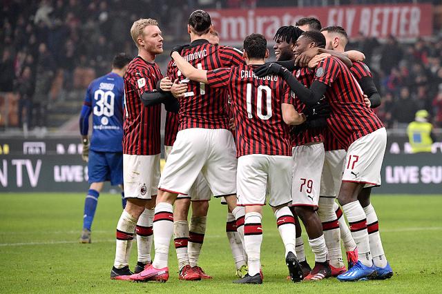 2平4负，海港为亚冠东亚赛区唯一一支还未取胜的俱乐部（亚冠东亚区仅海港仍无胜：2平4负）