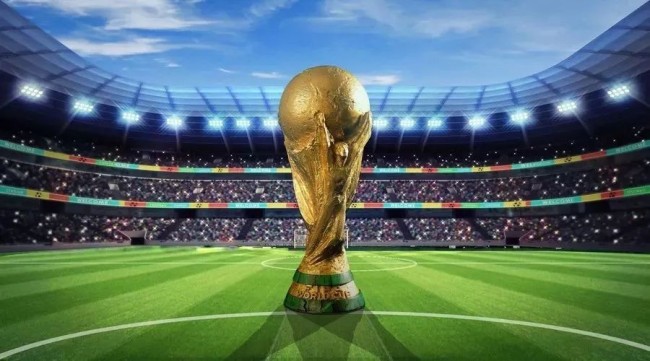 59岁的罗马里奥已与22岁女友分手，巴媒：他又有了新约会对象