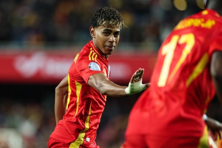 19岁国足新星登陆德乙，半年冲德甲，复刻传奇？